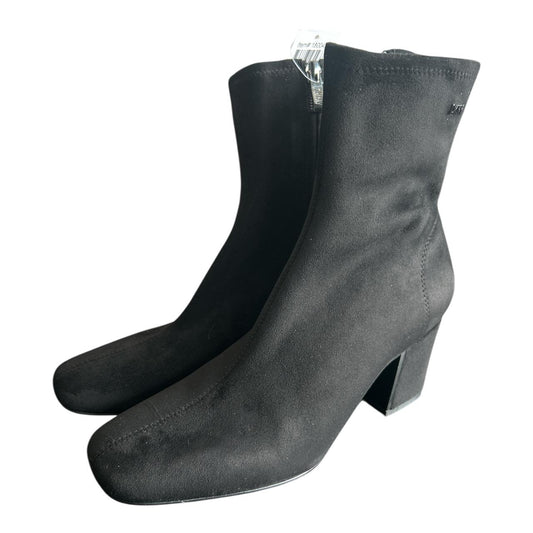 Botas DKNY de tacón Cavale-heleed en color negro Talla 3 MX