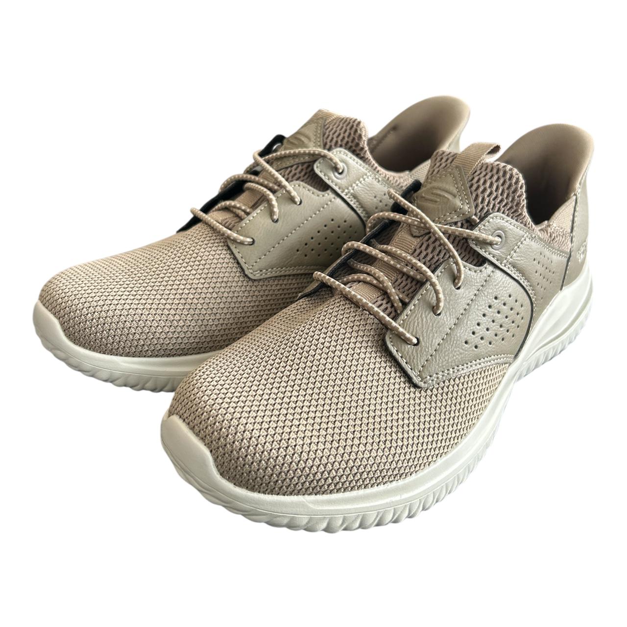 Tenis Casuales Skechers Delson 3.0 Cicada Slip-On Color Taupe Talla 7mx